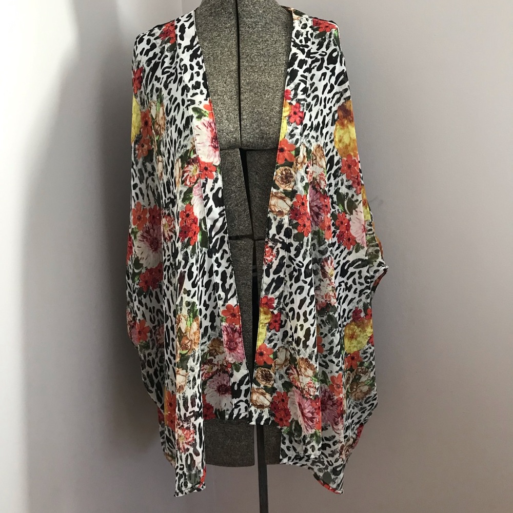 animal floral print/kimono.
